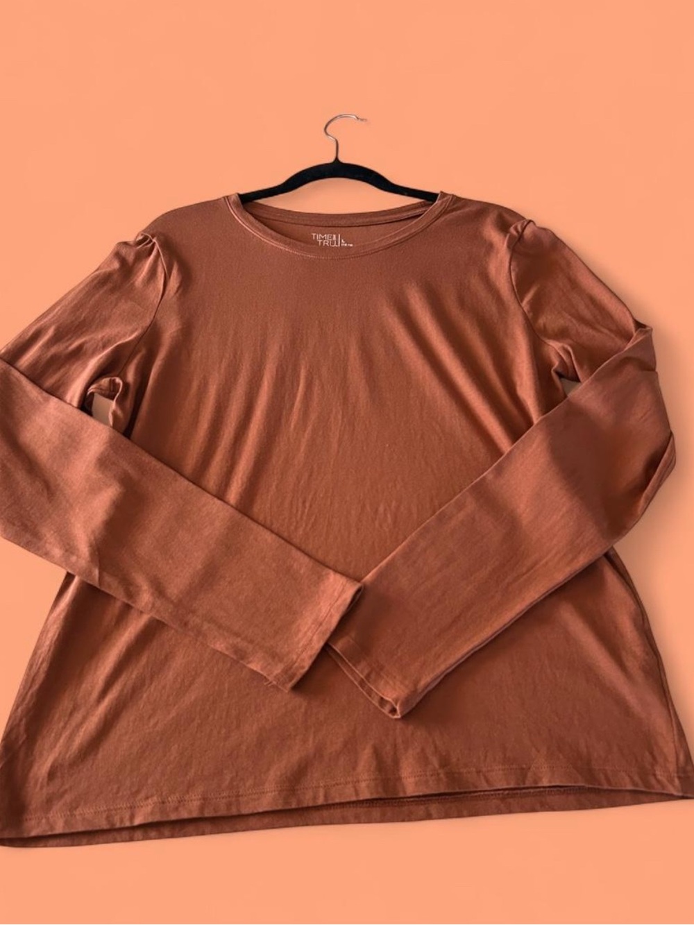Time and Tru Olive Green & Rust Long Sleeve Crewneck Tops - Picture 5 of 8